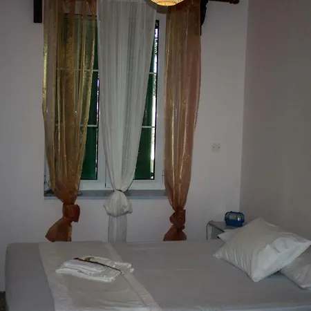 Locanda Apartment *